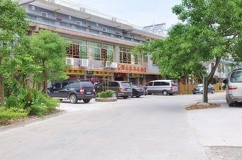 Jingyang Hotel Renhua Esterno foto
