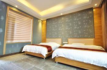 Jingyang Hotel Renhua Esterno foto